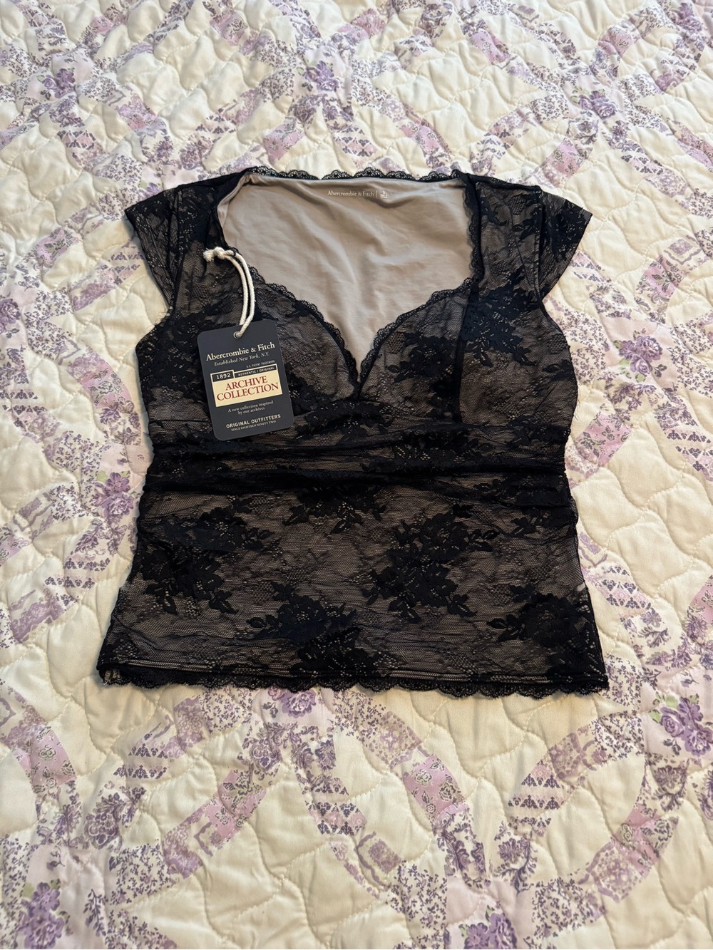 Abercrombie & Fitch Black Lace Cap-Sleeve Cami Top